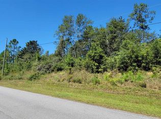 570 Becks Lake Rd, Cantonment, FL 32533