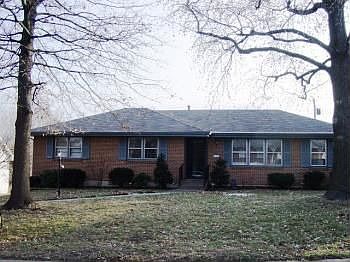 2nd image of 2313 S Leslie Ave