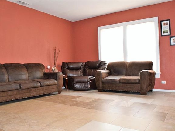 4th image of 4016 Hampshire Blvd