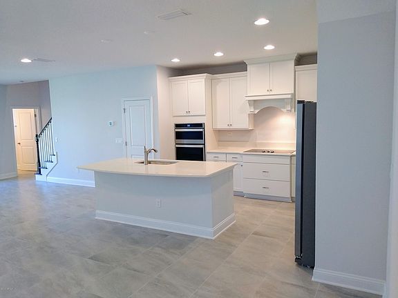 2nd image of 30 Leeward Island Dr