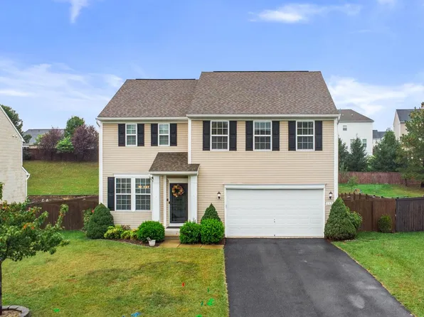 132 Merlot Dr, Stephenson, VA 22656