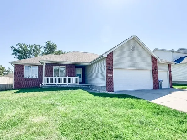 1557 Morton St, Lincoln, NE 68521