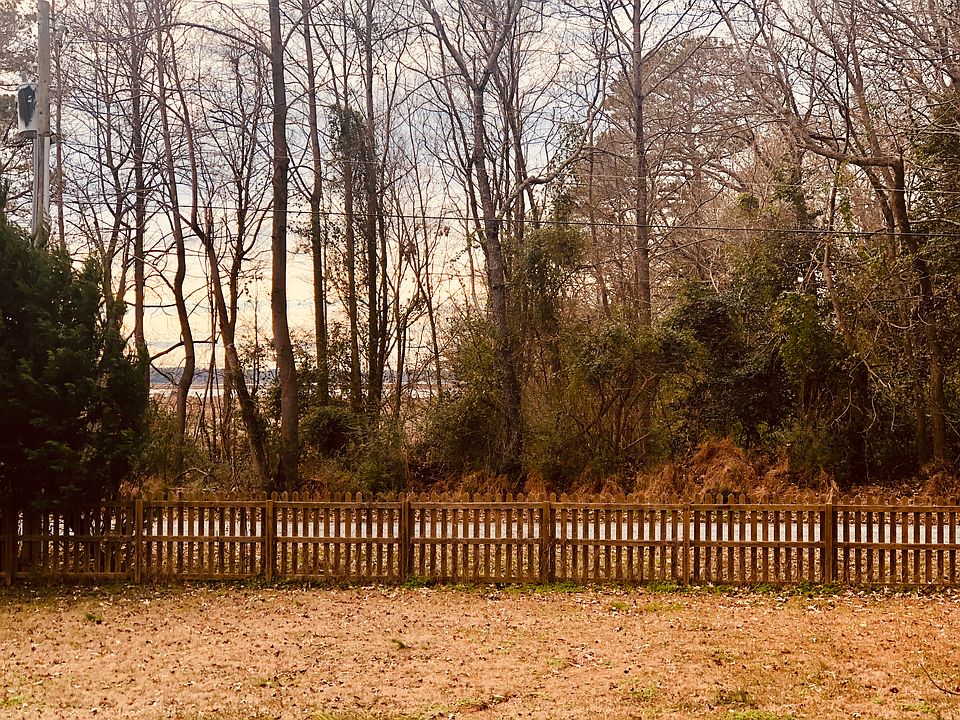 2nd image of 10114 Bolling Blvd