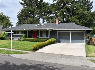 6955 SW Queen Ln, Beaverton, OR 97008