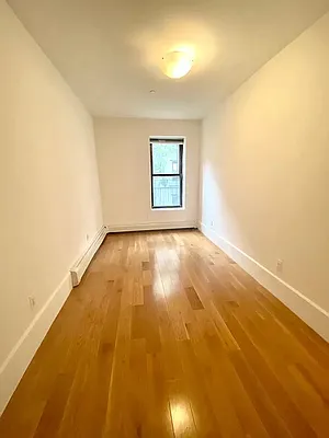 Rented by Nest Seekers International | media 11