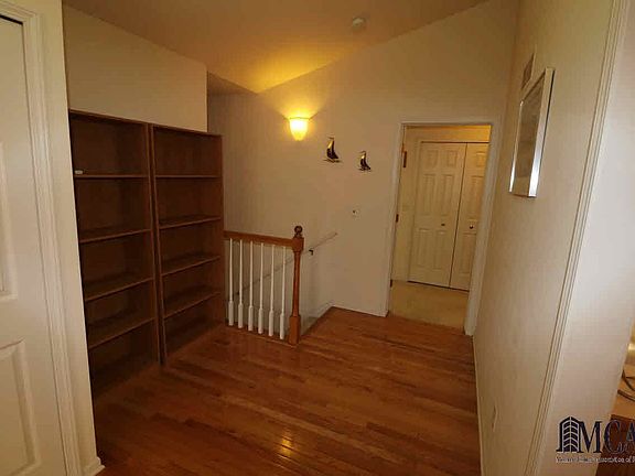 5th image of 2357 Hogan Way #111