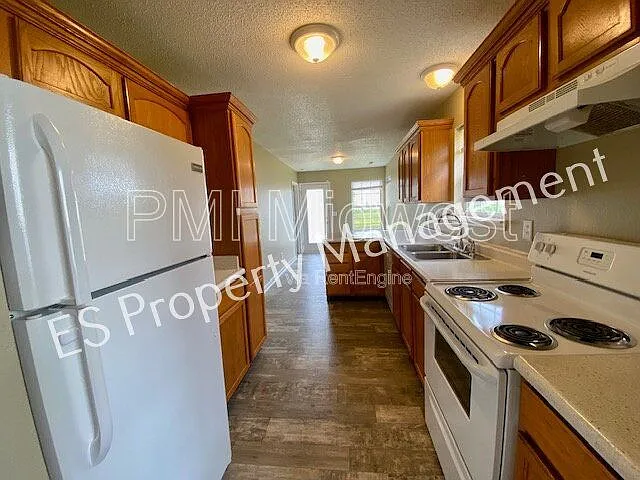 5650 Loudon Dr — Photo 6