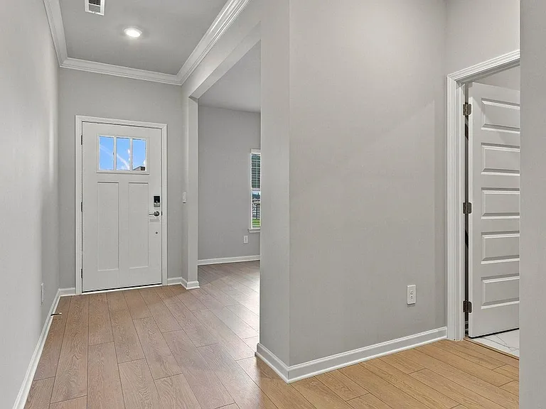 7211 Holly Creek Dr — Photo 6