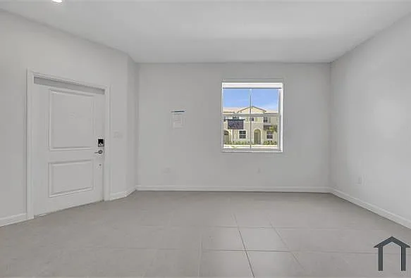 2885 SE 25th Rd #2885 — Photo 5