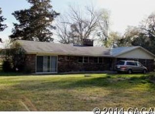 19513 SW 15th Ave, Newberry, FL 32669