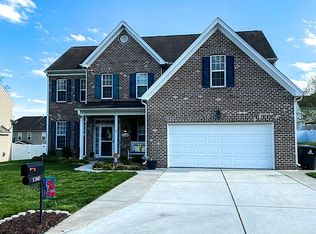 1760 Timber Cove Ct, Winston Salem, NC 27127