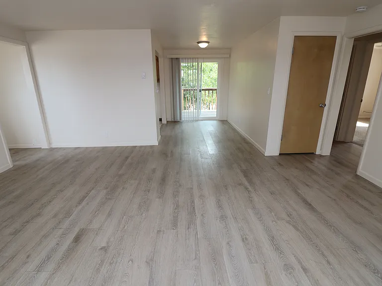 3025 Madison St NE — Photo 2