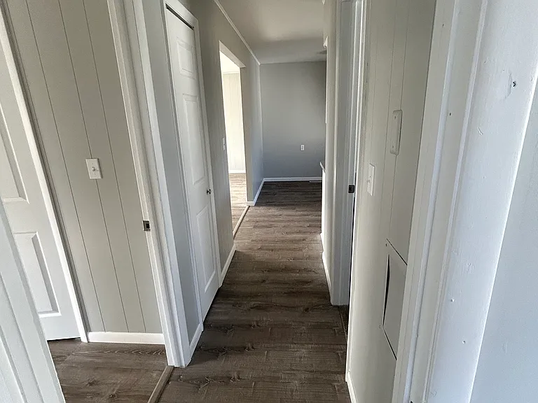 60 Jennings Rd — Photo 9