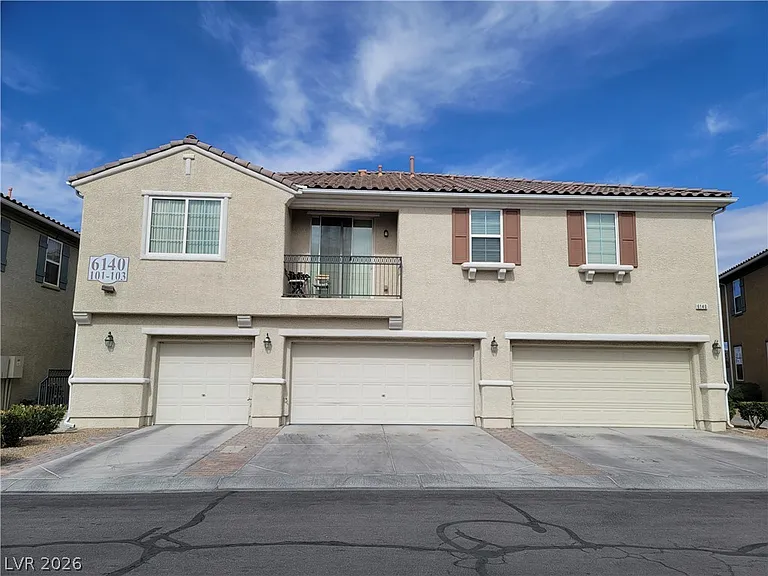 6140 Pine Villa Ave #103 — Photo 1