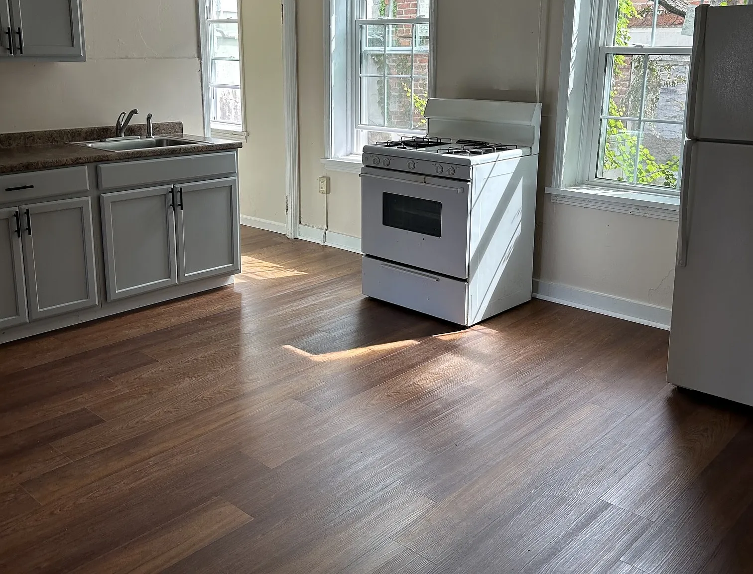 1 bed, $1,295 — Photo 2