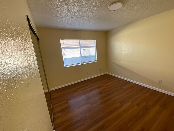 3rd image of 1711 W 146th St APT 3