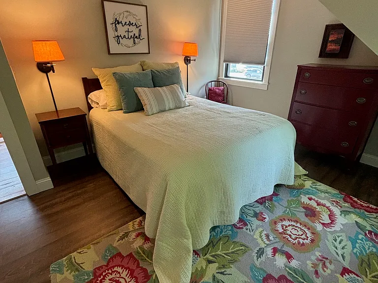Queen Bedroom overlooking the water