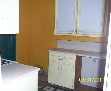 2nd image of 2128 W Bristol Ave