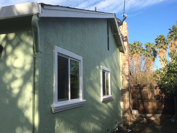3rd image of 661 Sinclair Dr