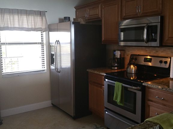 4th image of 7380 S Ocean Dr APT A319