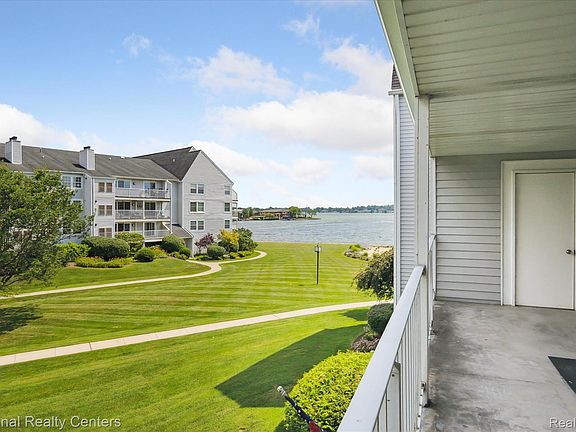 3rd image of 3559 Port Cove Dr APT 17