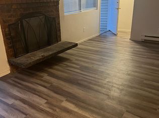 216 Ellingson Dr #B, Pacific, WA 98047
