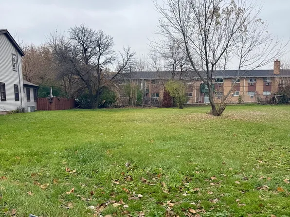 2939 Haber Ave, Melrose Park, IL 60164