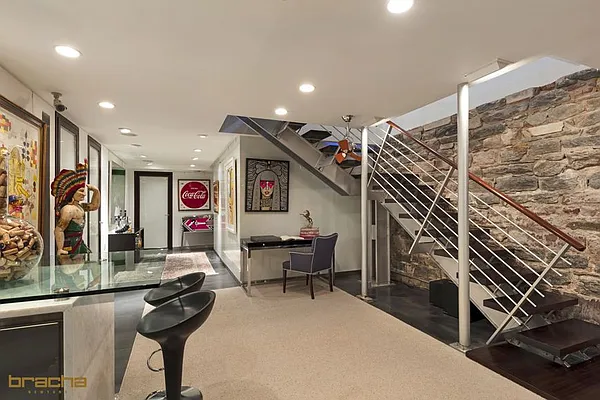 Sold by Keller Williams NYC | media 15