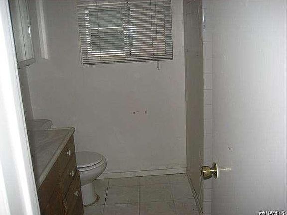 5th image of 34623 Avenue C