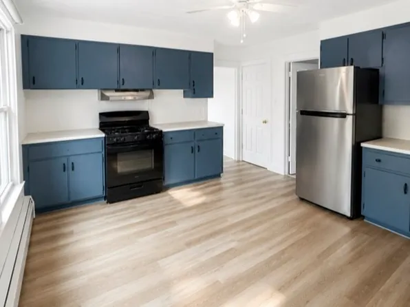 74 Birch St #1, Manchester, CT 06040