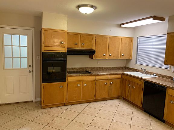 Large open kitchen/dining.