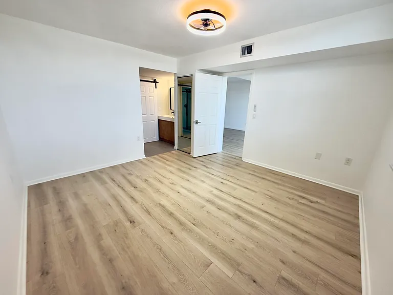 3710 Whitehall Dr #404 — Photo 17