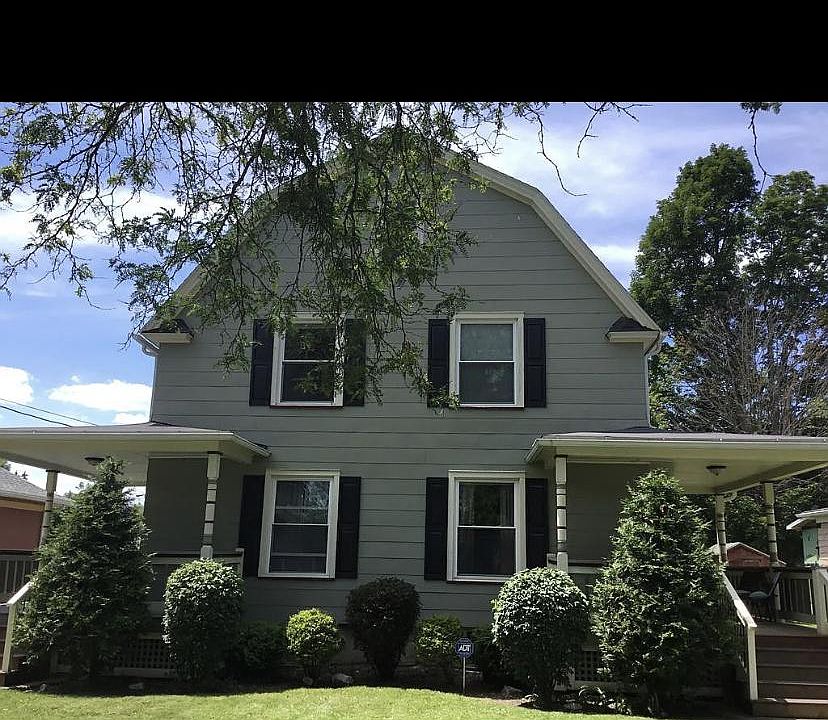 1st image of 409 Hoffman St