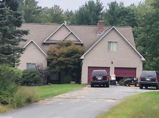 25 Raymond Dr, Bernardston, MA 01337