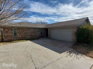 60 Summit Dr, Canyon, TX 79015