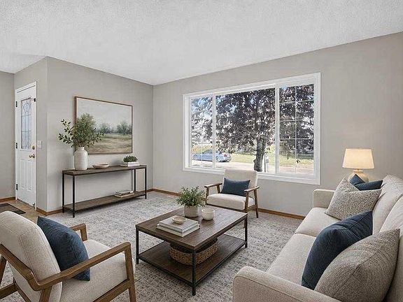 3rd image of 184 N Everridge Way SW
