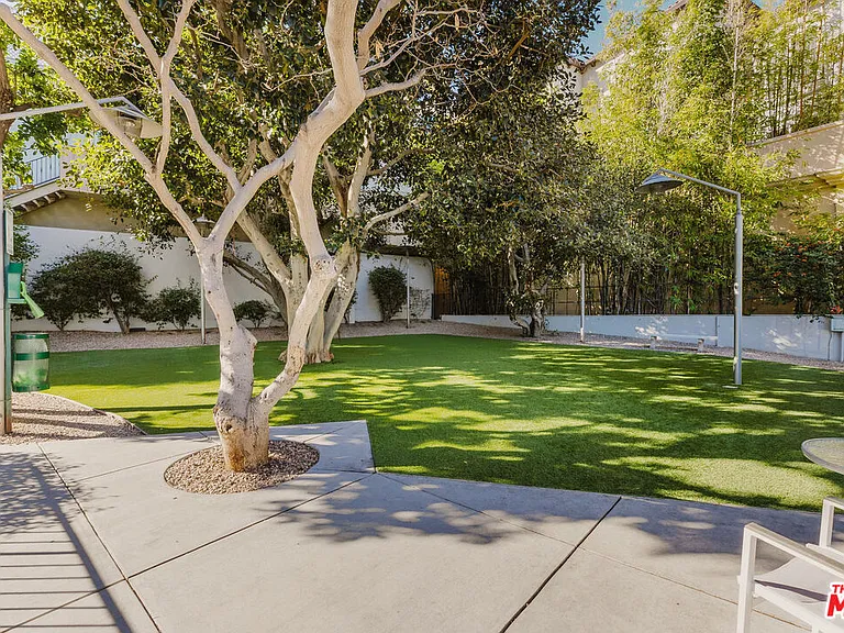 1155 N La Cienega Blvd #1207 — Photo 21