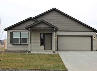 2902 Milton Ln, Richland, WA 99352