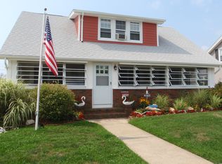 204 Elizabeth Ave, Point Pleasant Beach, NJ 08742