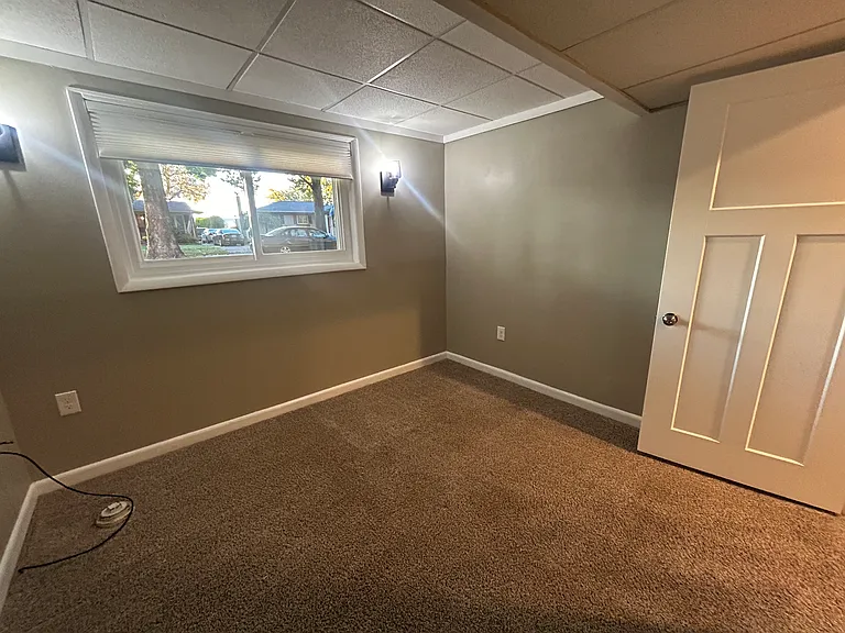 1210 Kenilworth Pl — Photo 16