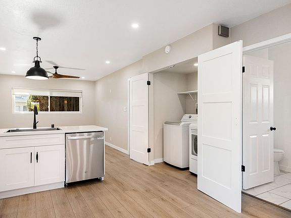 2nd image of 2619 Chestnut Ave APT 9