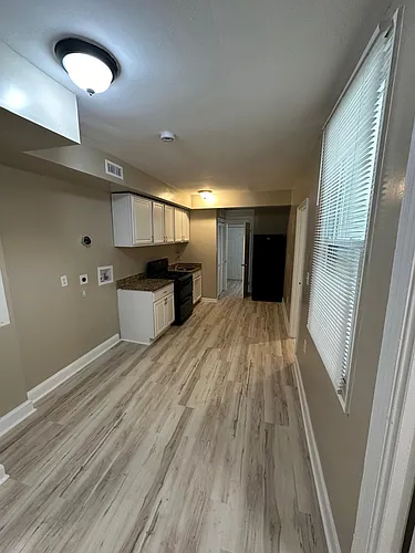 1720 R St SE #3 Photo 1