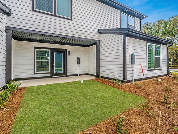 5th image of 1710 Cayla St #78