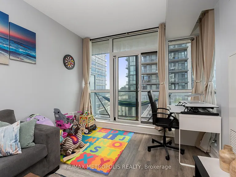 15 Zorra St #503 — Photo 12