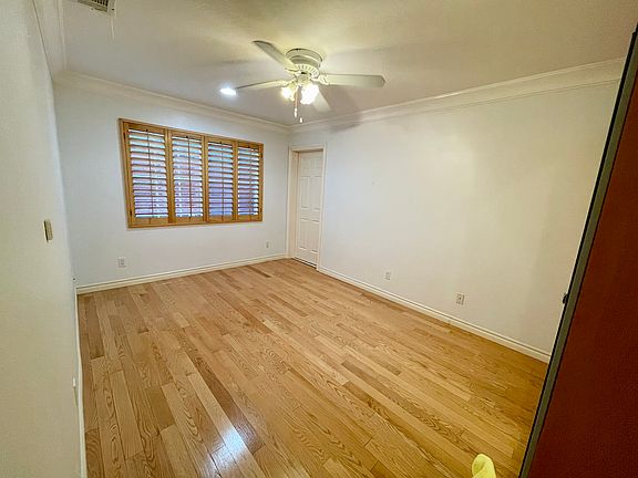 5th image of 17321 Elgar Ave #4