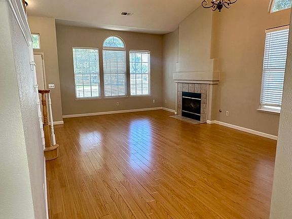 4th image of 1279 Palomino Dr