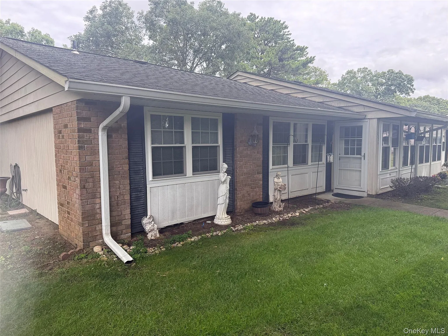 2 bed, 1.0 bath, 900 sqft, $2,800 — Photo 3
