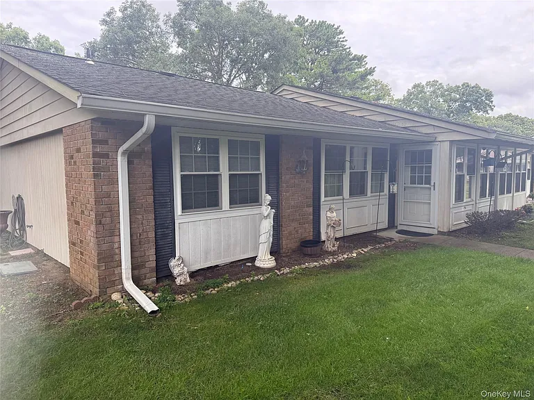 333 Woodbridge Dr #A — Photo 3