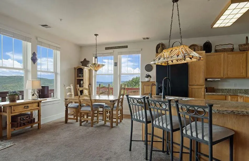 8021 Gambel Dr — Photo 3