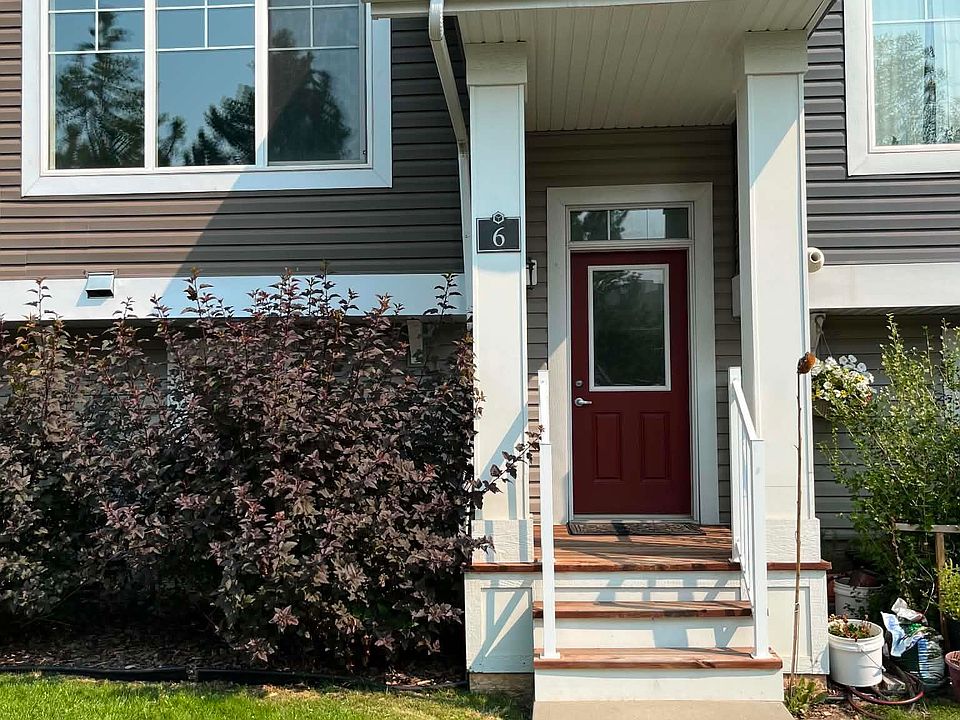 1st image of 140 Youville Dr NW #6